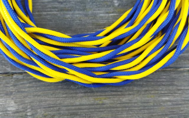 Провод для наружной электропроводки жетлый + синий 3030