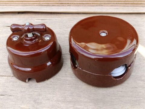 Выключатель накладной поворотный RE «Glaze» керамический «Коричневый» — 3