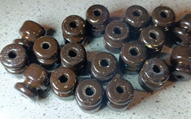 Ролик RE керамический коричневый 2-й сорт